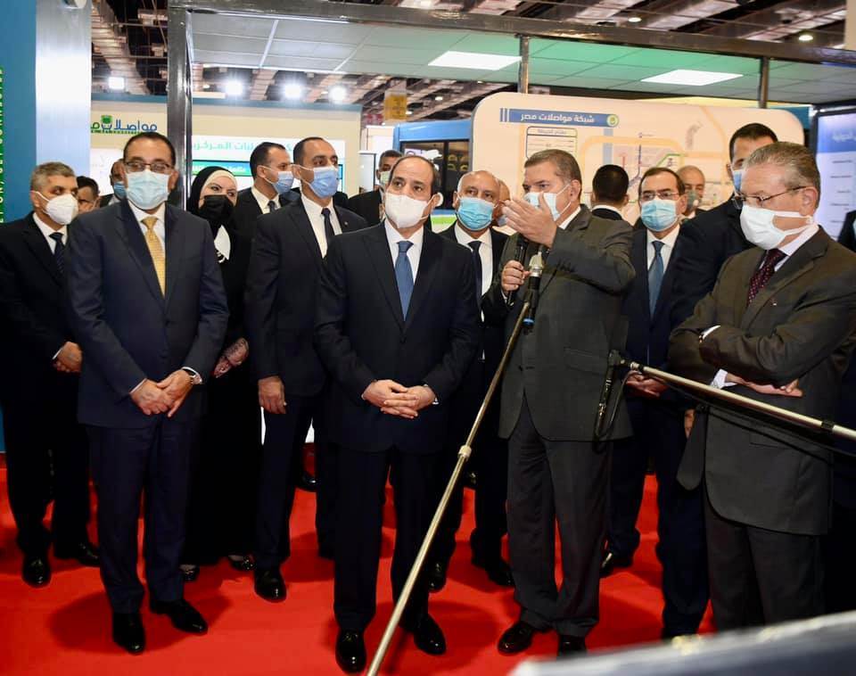 الرئيس السيسي يفتتح معرض ومؤتمر النقل الذكي للشرق الأوسط وإفريقيا