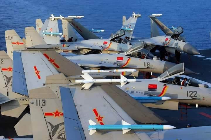 طائرات صينية على أهبة الاستعداد