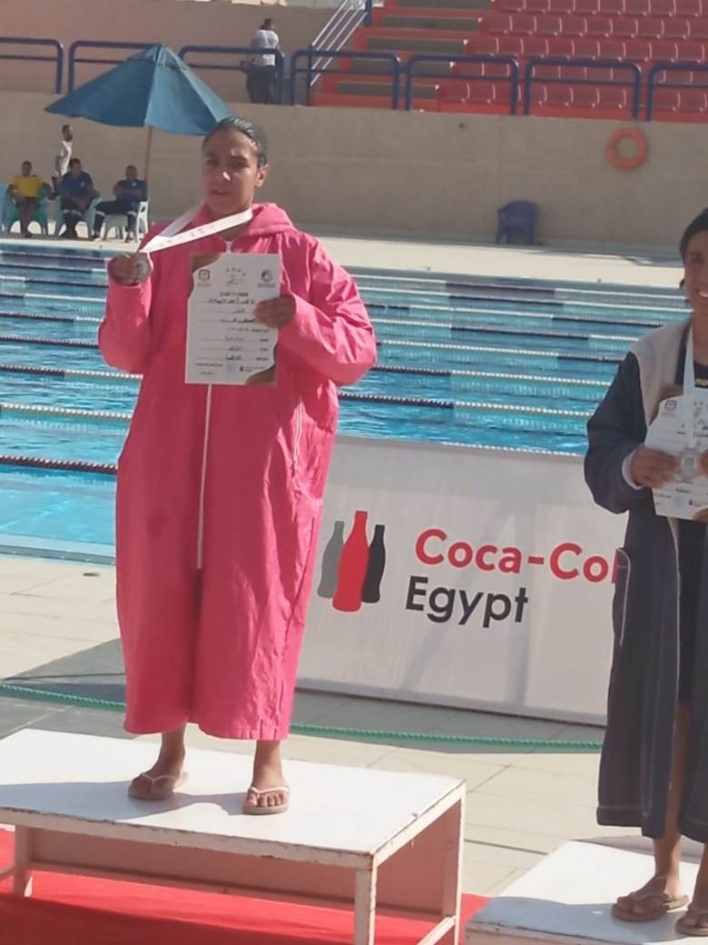 فاطمة الصاوي تتوج بذهبية بطولة الجمهورية والبطولة الوطنية للسباحة لذوي الهمم7