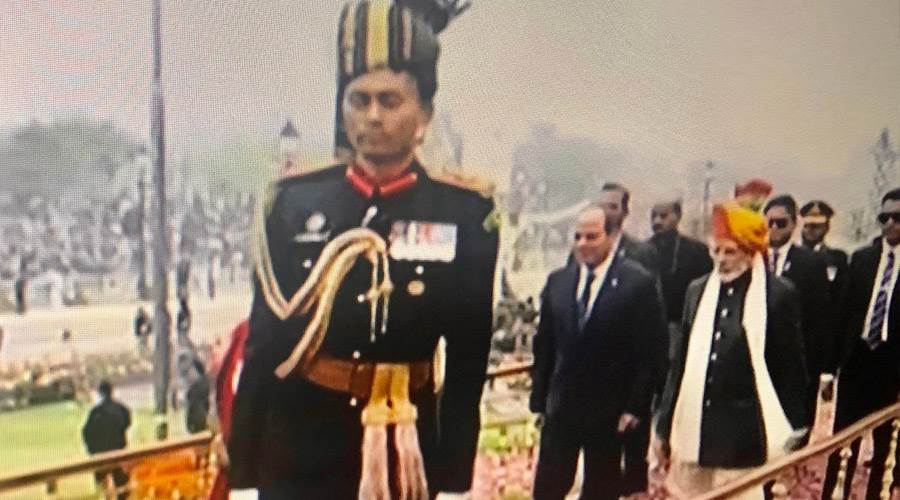 رئيس الوزراء الهندي في استقبال الرئيس السيسي
