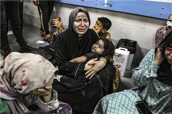  معاناة النساء في غزة
