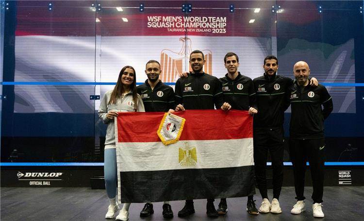 منتخب مصر لرجال الإسكواش أبطال العالم