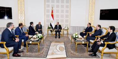 لقاء الرئيس السيسي مع رئيس شركة شلمبرجيه العالمية 