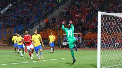 فايلر يعلن تشكيل الأهلي لمواجهة صن داونز