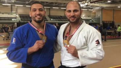 بطل الجودو من أمريكا.. كله مرعوب من كورونا ومش بانزل من البيت