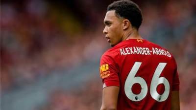 لماذا يحمل ألكسندر أرنولد سلاح ليفربول الخطير الرقم 66؟