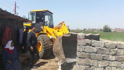 إزالة 9 حالات تعد على الأراضي الزراعية وأملاك الدولة بالدقهلية