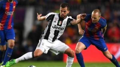 برشلونة ينهي اتفاقه مع يوفنتوس لضم «بيانيتش» 