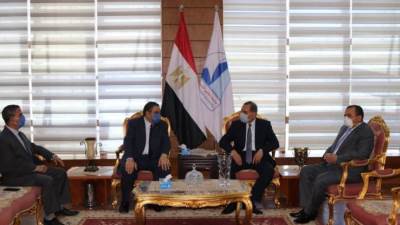 نورالدين يشارك في اجتماع مجلس جامعة كفرالشيخ 