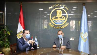 محافظ كفرالشيخ يجتمع برؤساء المدن عبر فيديو كونفرانس 