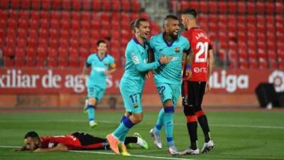 برشلونة يهز شباك مايوركا بهدفين في الشوط الأول