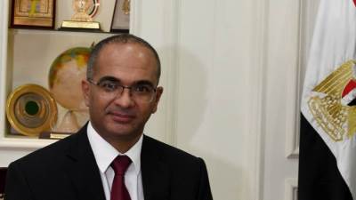 "الإسكان": تسريع وتيرة العمل بمشروع صرف صحي القرى