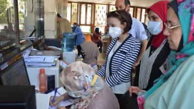  نائب محافظ الإسكندرية تتابع سير العمل بالمراكز التكنولوجية بأحياء المنتزه أول