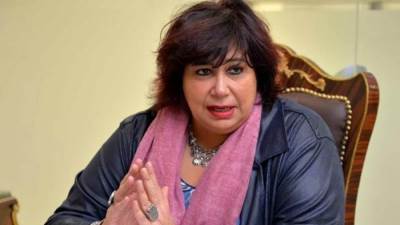 وزيرة الثقافة تبحث سبل دعم صناعة النشر وحقوق الملكية