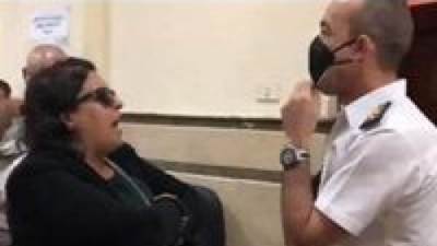 تغيب المستشارة نهى الإمام "سيدة المحكمة" في أولى جلسات محاكمتها