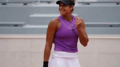 تعرف علي موعد عودة"ميار شريف" إلى القاهرة