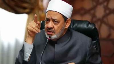 بثلاث لغات.. شيخ الأزهر يستنكر تصريحات تهاجم الإسلام