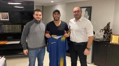 رسميًا.. محمد حسن لاعب الزمالك ينتقل إلى سيراميكا مقابل هذا المبلغ 