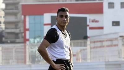 الزمالك يتمسك بمصطفى محمد