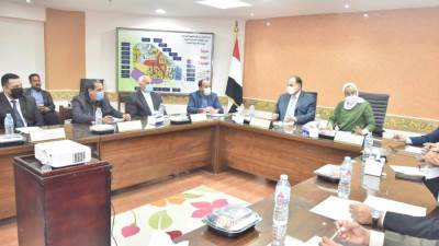 محافظ أسيوط يترأس اجتماع مجلس أمناء جهاز مدينة أسيوط الجديدة