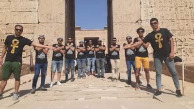 "السياحة والآثار" تنظم زيارات للفوج الأول لقطار الشباب بالأقصر ..صور