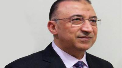 محافظ الإسكندرية يهنئ البابا تواضروس والشعب المصري بعيد القيامة المجيد