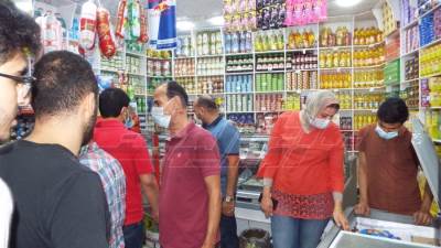 حملات رقابية على الأسواق والمحال التجارية بكفر الشيخ