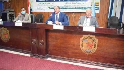 جامعة سوهاج تناقش "دور كلية الألسن في النهضة الوطنية"