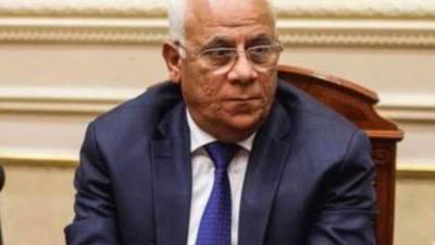 محافظ بورسعيد يتابع أعمال خطة تطوير ورفع كفاءة منطقة فاطمة الزهراء بالضواحى