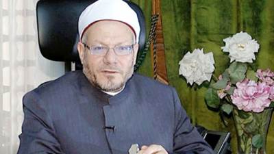 مفتي الجمهورية يشيد بكلمة الرئيس السيسي خلال احتفالية مبادرة "حياة كريمة"