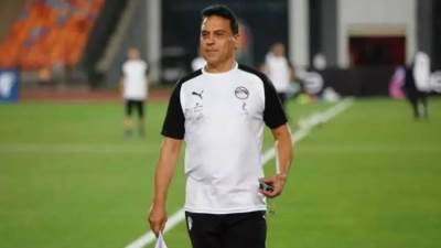 حسام البدري يعلن قرارًا عاجلًا بشأن محمد صلاح والنني قبل مباراة أنجولا