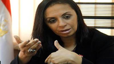 بعد تصريحاته بشأن تعدد الزوجات.. مايا مرسي ترد على "مبروك عطية"