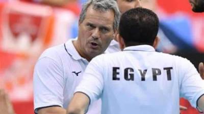 "الأوليمبية" توضح موقفها مع الخبير الأجنبي للطائرة.. وأسباب رفع اسمه من بعثة البحر المتوسط 