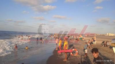 الاستعانة بعدد 80 منقذ ومشرف علي شواطئ بلطيم في عيد الأضحي