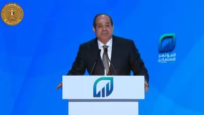 الرئيس السيسي: توفير الموانئ يستهدف تحويل مصر لمركز لوجيستي