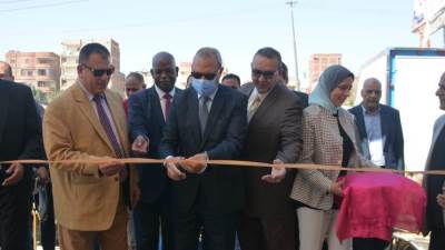 محافظ القليوبية يفتتح معرض "أهلا رمضان" بميت عاصم في بنها 