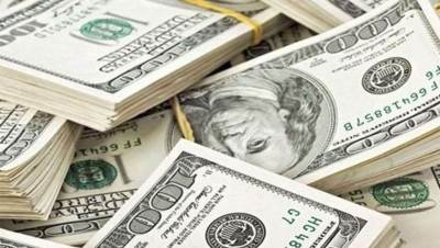 عاجل.. تطورات سعر صرف الدولار مقابل الجنيه المصري في بداية التعاملات