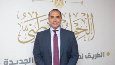 المستشار محمود فوزي: الحوار الوطني يختلف في مناقشاته عن البرلمان بغرفتيه