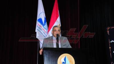 رئيس جامعة كفر الشيخ يشهد حفل تخريج طلاب كلية العلوم دفعة العام الاكاديمي 2023