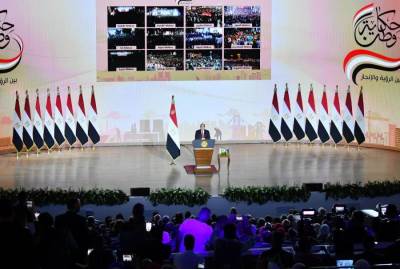 عاجل| الرئيس السيسي للمصريين: واجهت بكم التحديات.. وعبرنا معًا جسور الأمل