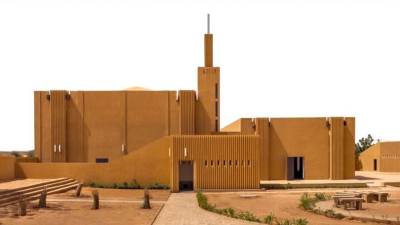  البانكو ودورهم في تطور العمارة في مدينة جني بمالي