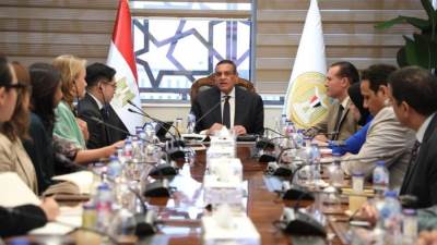 التنمية المحلية يتابع مع وفد البنك الدولى برنامج التنمية المحلية بصعيد مصر