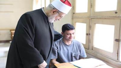 وكيل الأزهر يتفقد لجان امتحانات الثانوية الأزهرية في شبين الكوم