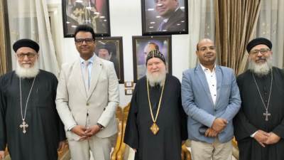 وكيل وزارة الصحة بسوهاج يزور مطرانية الأقباط الأرثوذكس مار جرجس بسوهاج