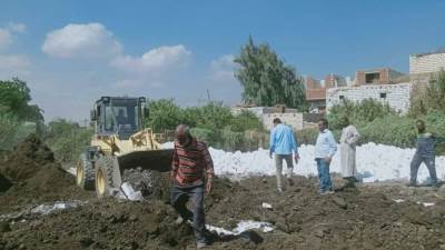 محافظ المنيا: إزالة 154 حالة تعدٍ علي الأراضي الزراعية وأملاك الدولة