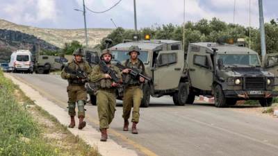 الاحتلال الإسرائيلي يطلق النار على وفد دبلوماسي من السفراء بمخيم جنين بالضفة الغربية