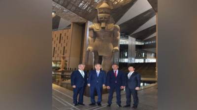 الأمين العام الأسبق للأمم المتحدة يزور المتحف المصري الكبير