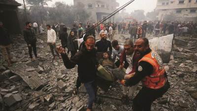  10 شهداء بينهم أطفال في قصف الاحتلال غزة وخان يونس