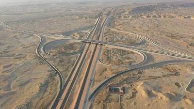 بالفيديو...شاهد إنجازات تطوير طريق الصعيد الغربي - المنيا