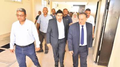 محافظ أسيوط يتفقد مجمع الصناعات الغذائية ومنتجات الرمان بالبداري باستثمارات 600 مليون جنيه